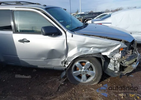 2011 Ford Escape Xlt из США, поврежденный, VIN 1FMCU9DG0BKA90749